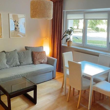 Comfortable Apartment In Warsaw Bielany Экстерьер фото